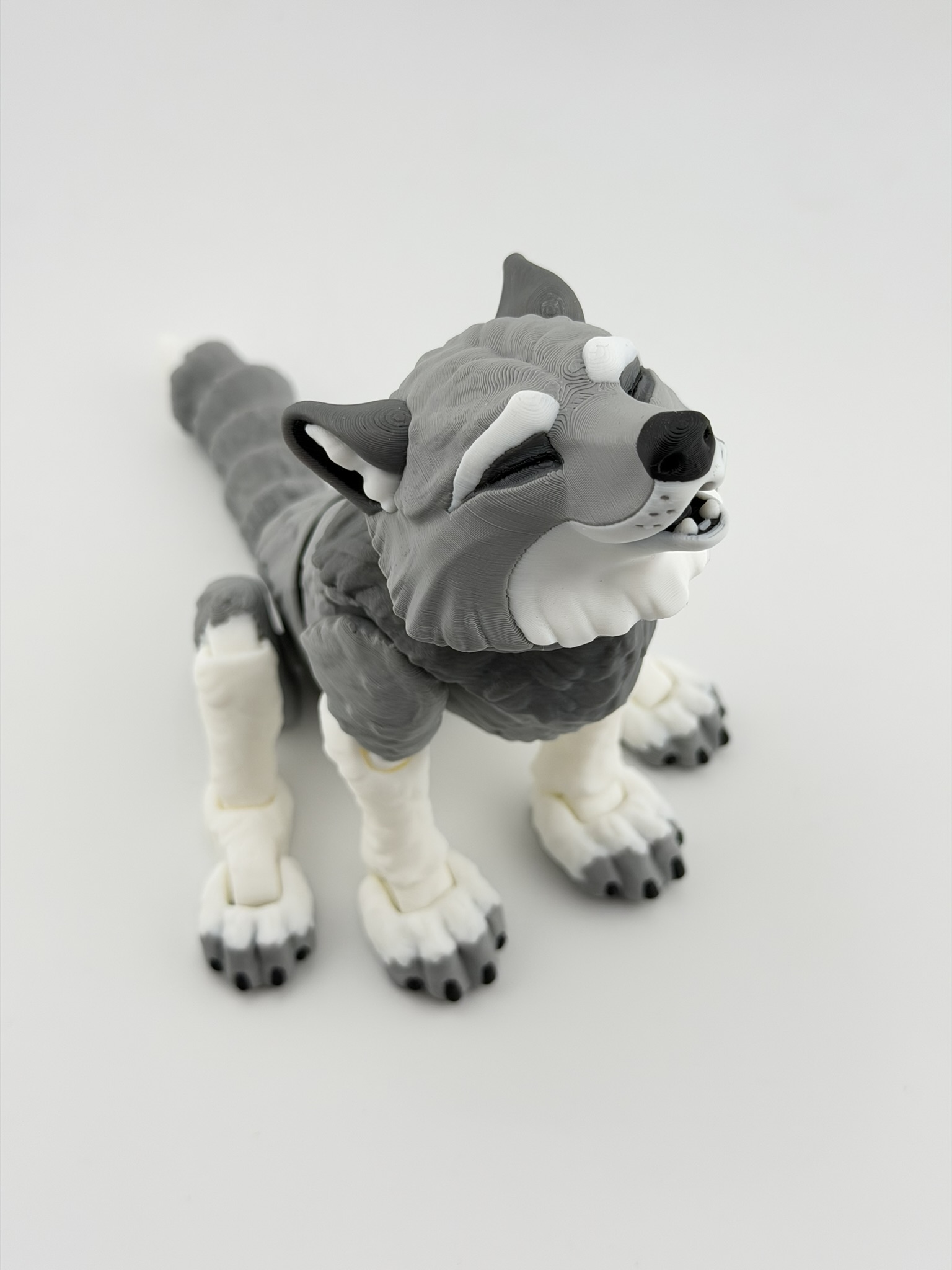 Wilk – ruchoma figurka 3D - figurka kolekcjonerska - obrazek 2