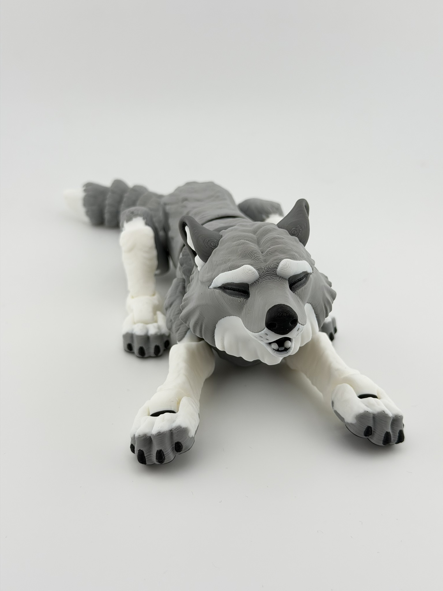 Wilk – ruchoma figurka 3D - figurka kolekcjonerska - obrazek 4