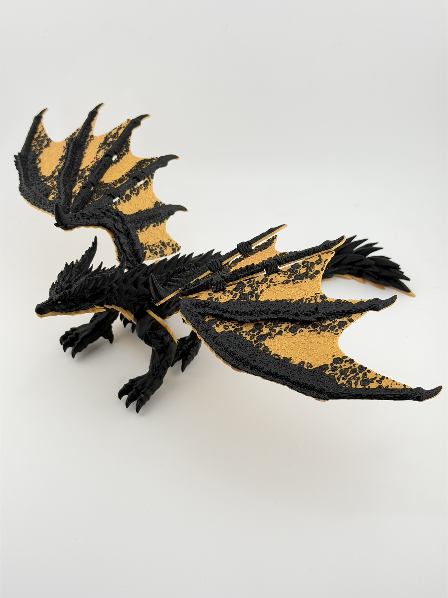 Smok "Noctyros Ignivar – Czarny Smok Ognia" 3D - obrazek 2