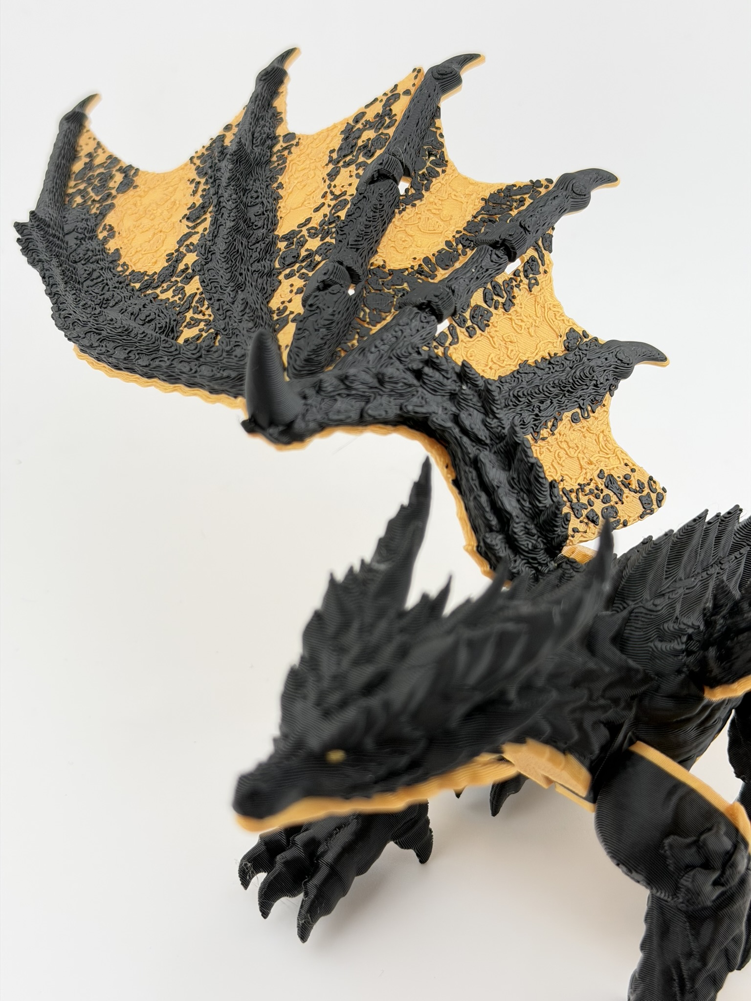 Smok "Noctyros Ignivar – Czarny Smok Ognia" 3D - obrazek 5