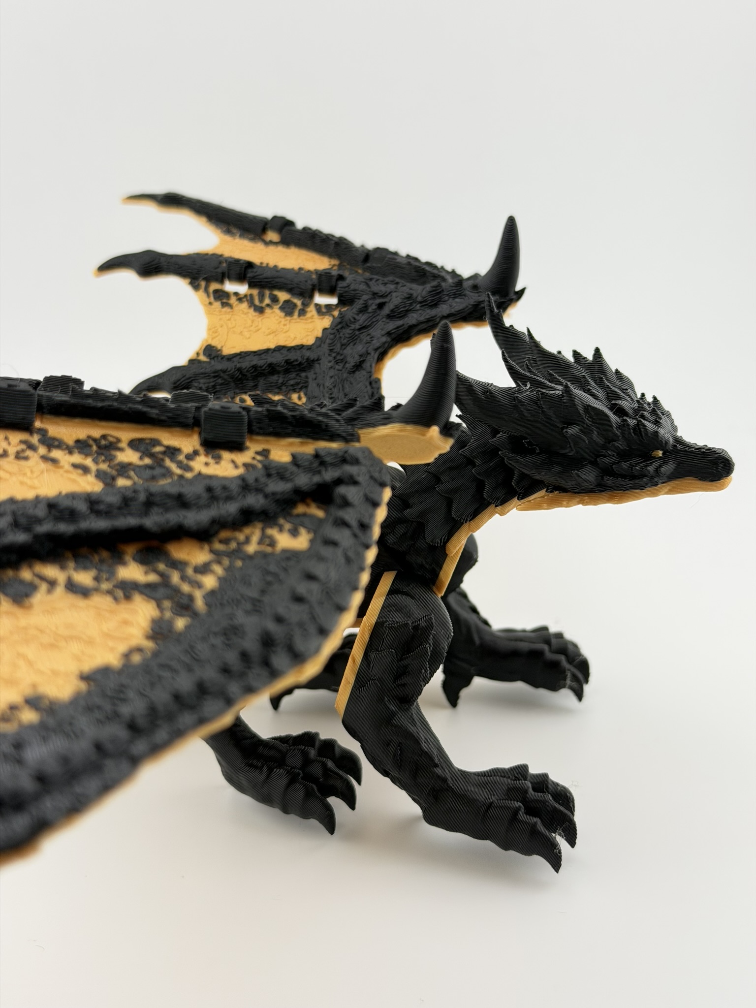 Smok "Noctyros Ignivar – Czarny Smok Ognia" 3D - obrazek 6